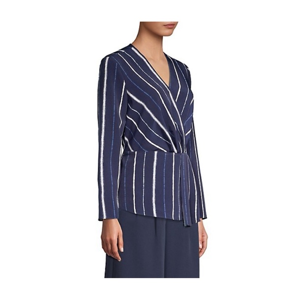 👯‍♀️Host Pick⚡️ H by Halston Pleated Surplice Top- Navy Shibori - Picture 3 of 9